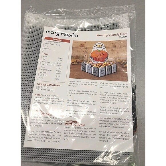 Halloween Fall Mummy's Candy Dish NEW ARTS & CRAFT Needlepoint Plastic Canvas - Picture 2 of 4